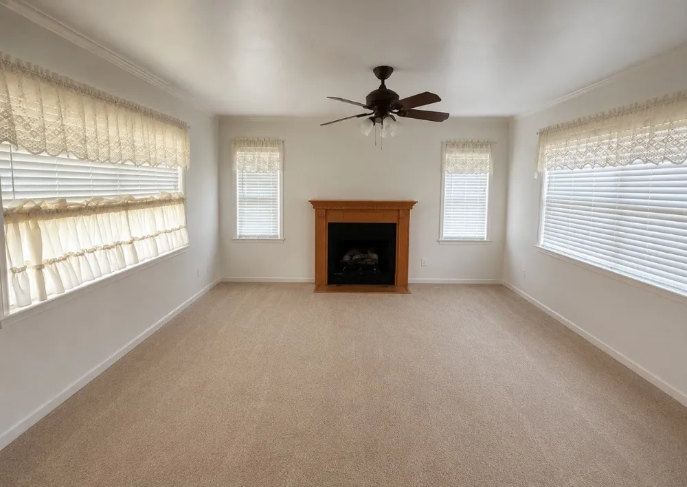 803 Spring Street Springhill, LA 71075