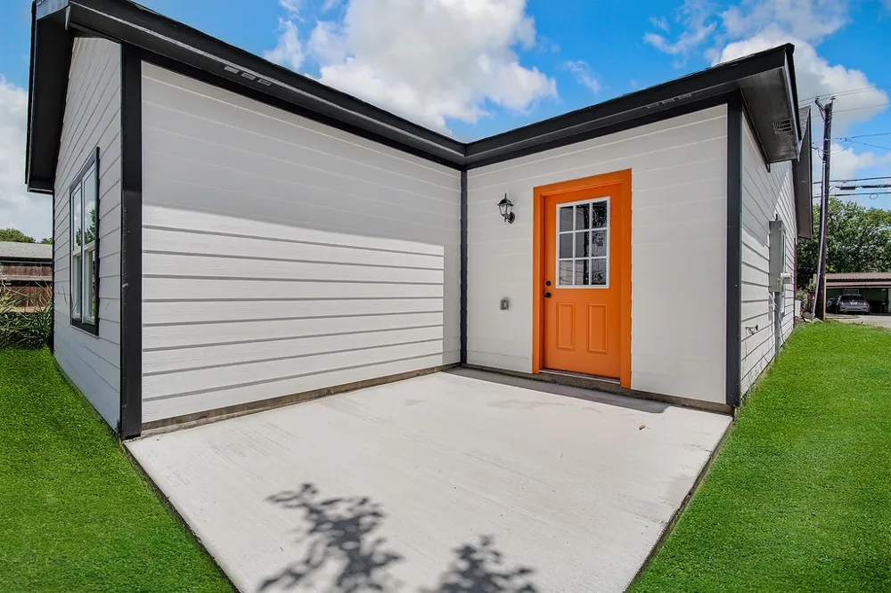403 Hansbarger Street Everman, TX 76140