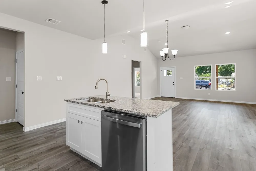 403 Hansbarger Street Everman, TX 76140