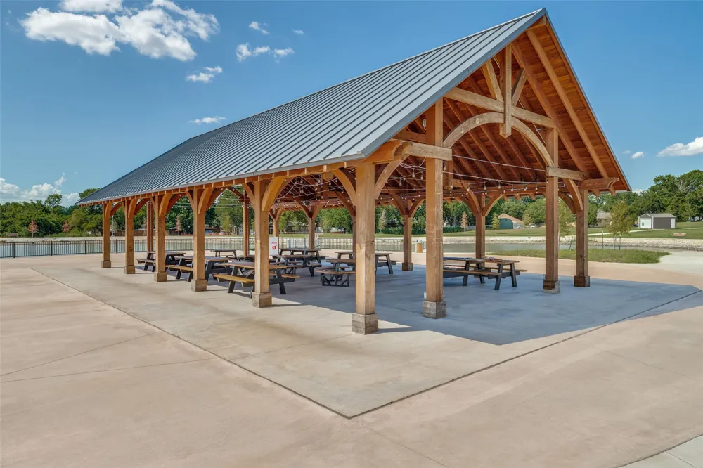 1412 St Johns Drive Van Alstyne, TX 75495
