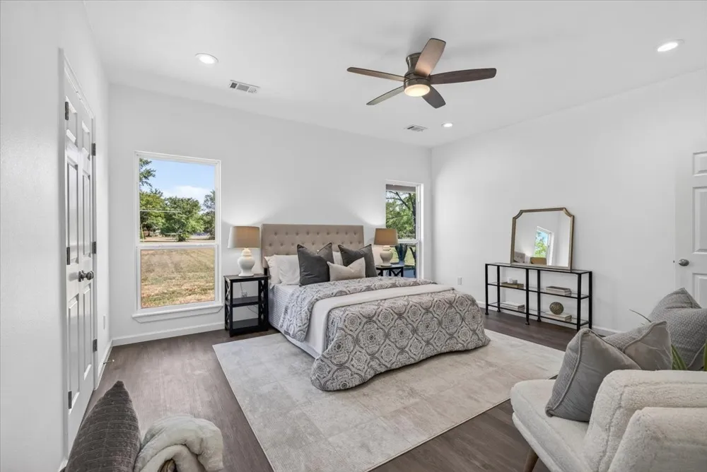 140 Bedfords Bend Gun Barrel City, TX 75156