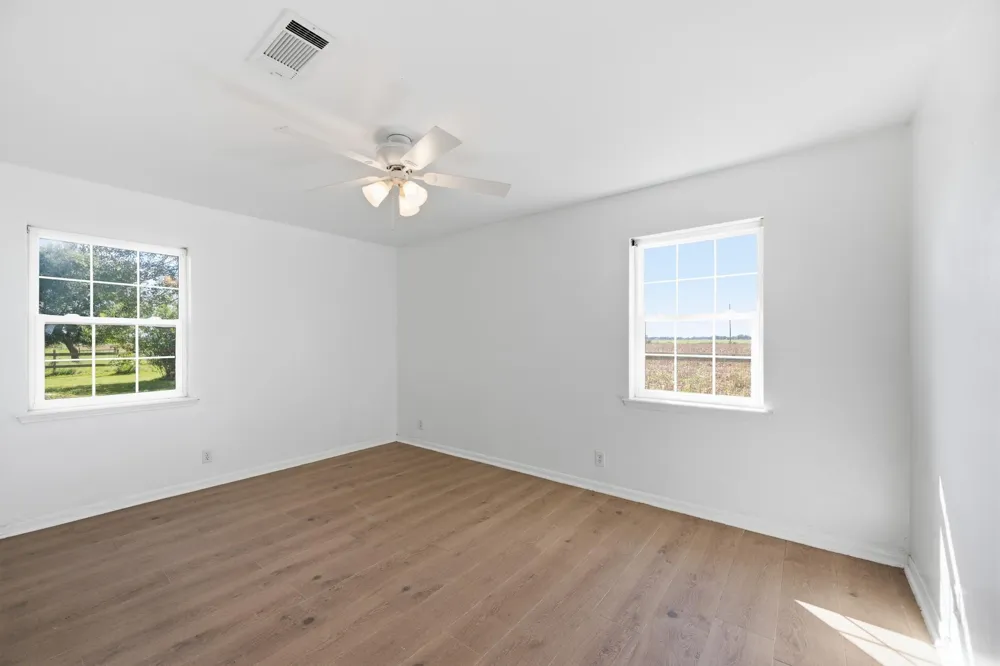 15104 Marek Lane Guy, TX 77444