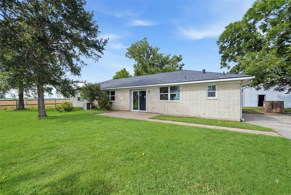 15104 Marek Lane Guy, TX 77444