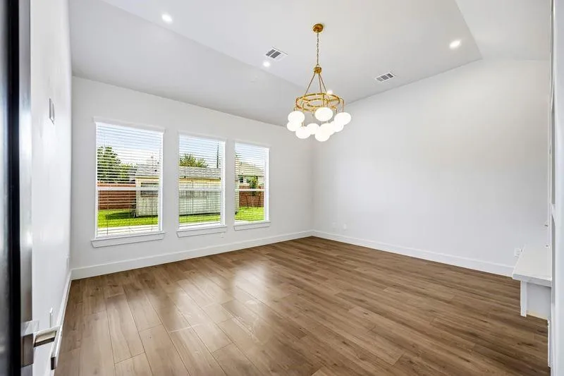 2401 Fastwater Creek Court Pearland, TX 77584