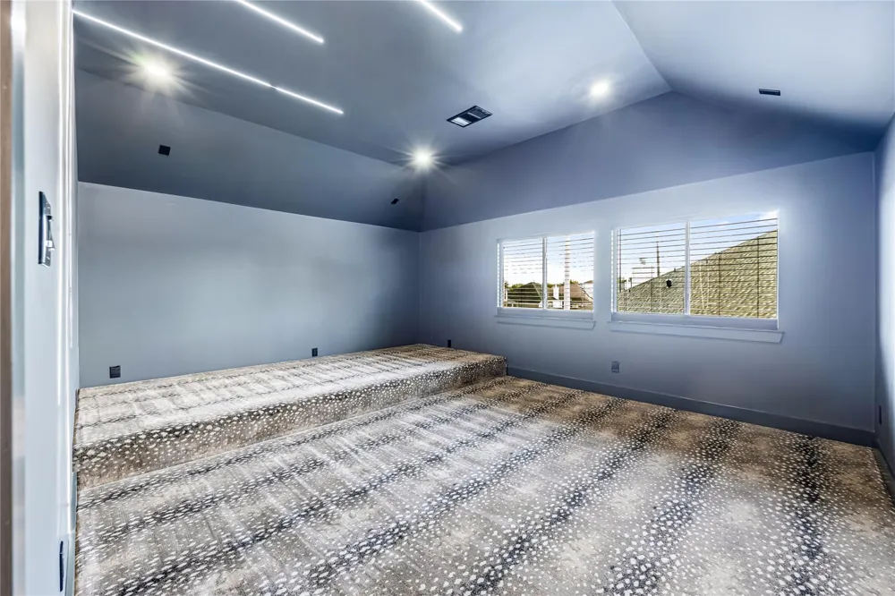 2401 Fastwater Creek Court Pearland, TX 77584