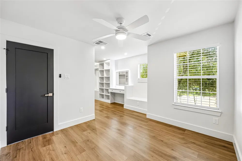 2401 Fastwater Creek Court Pearland, TX 77584