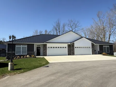 238 Glei Court