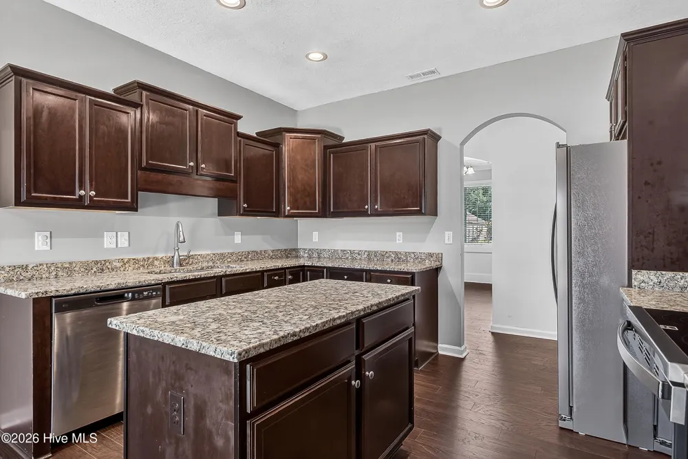 334 Merin Height Road Jacksonville, NC 28546