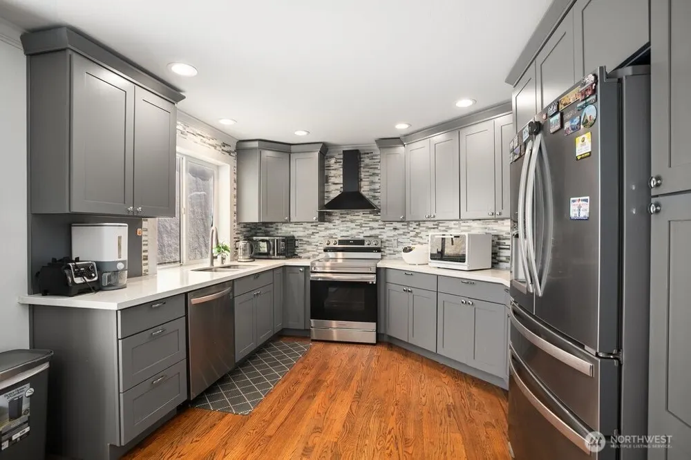 34626 10th Place SW Federal Way, WA 98023