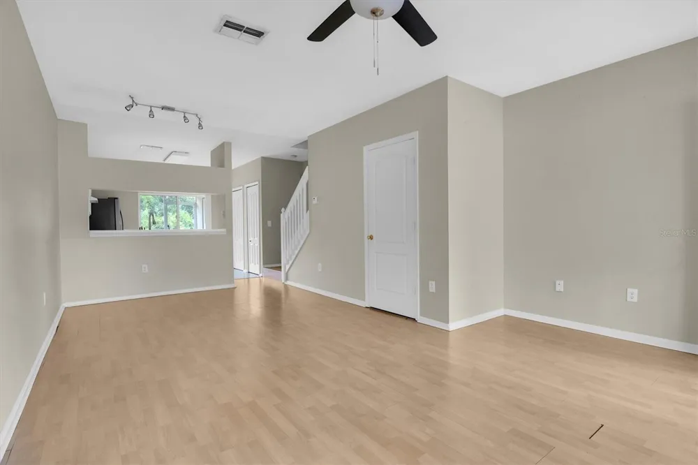 1338 STANDRIDGE DRIVE Zephyrhills, FL 33543