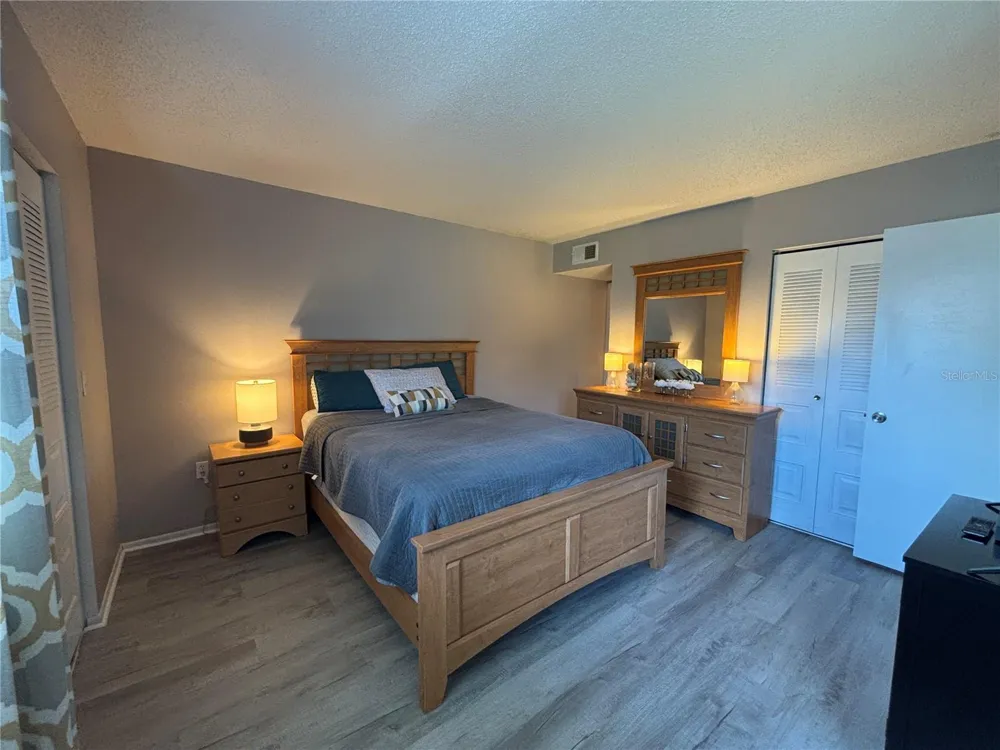 204 MEADOW LANE #204 Oldsmar, FL 34677