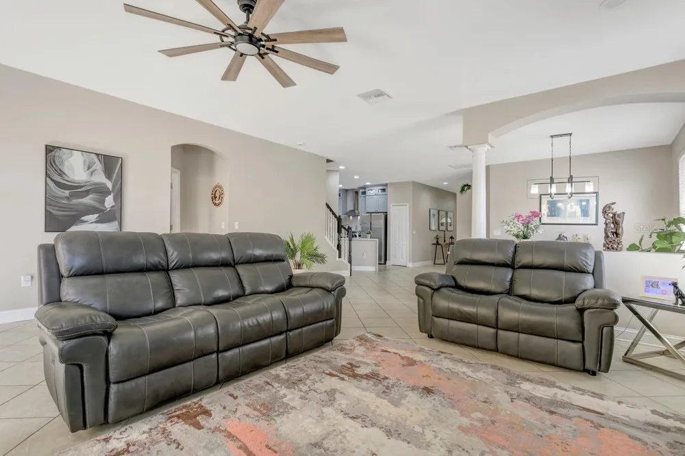 501 STONE BRIAR DRIVE Ruskin, FL 33570