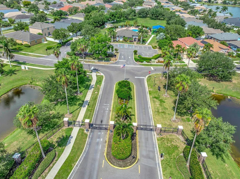 501 STONE BRIAR DRIVE Ruskin, FL 33570