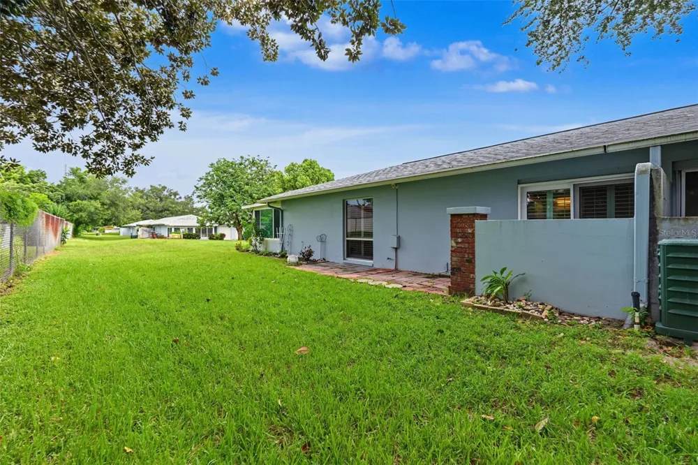 1614 BERWICK COURT #D Palm Harbor, FL 34684