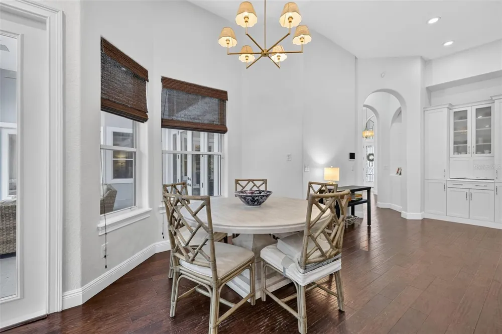 334 VISTA OAK DRIVE Longwood, FL 32779