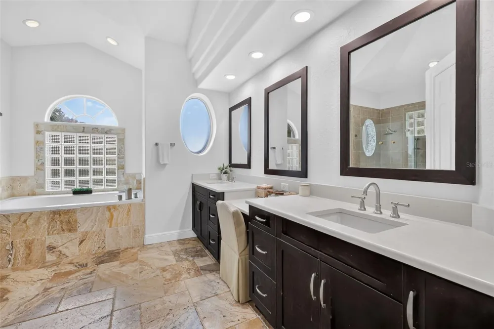334 VISTA OAK DRIVE Longwood, FL 32779