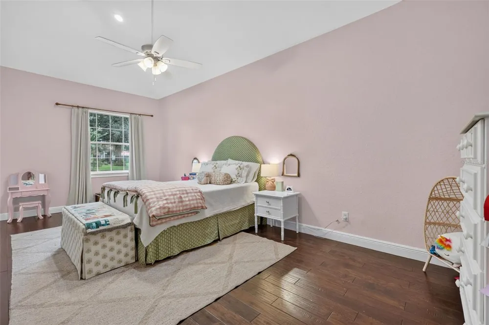 334 VISTA OAK DRIVE Longwood, FL 32779