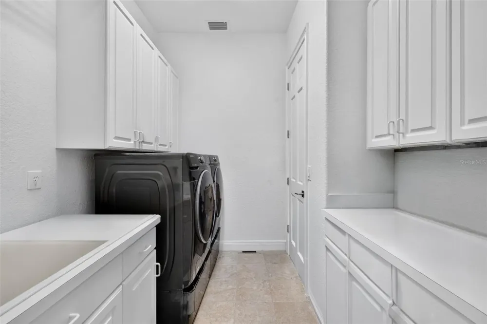 334 VISTA OAK DRIVE Longwood, FL 32779
