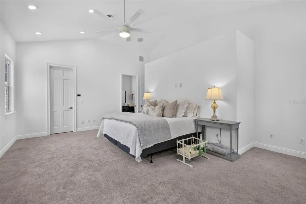334 VISTA OAK DRIVE Longwood, FL 32779