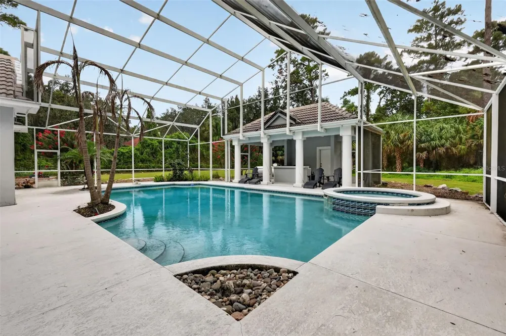 334 VISTA OAK DRIVE Longwood, FL 32779