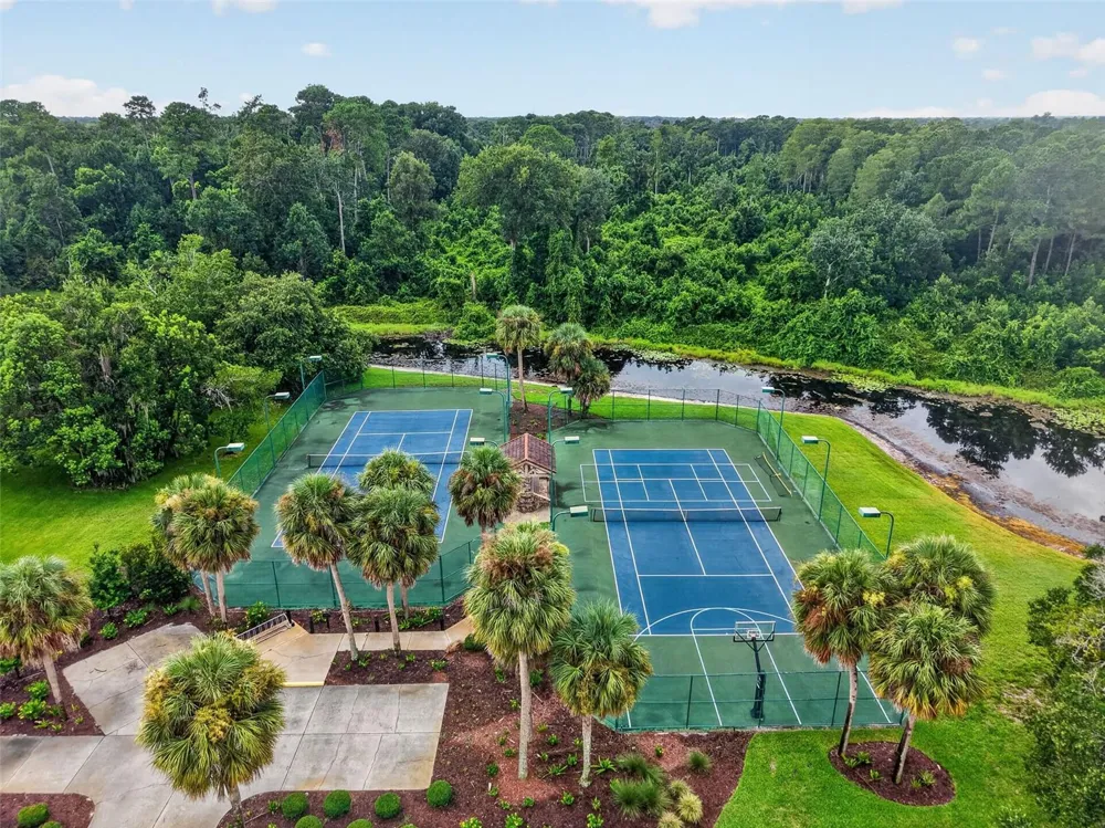 334 VISTA OAK DRIVE Longwood, FL 32779