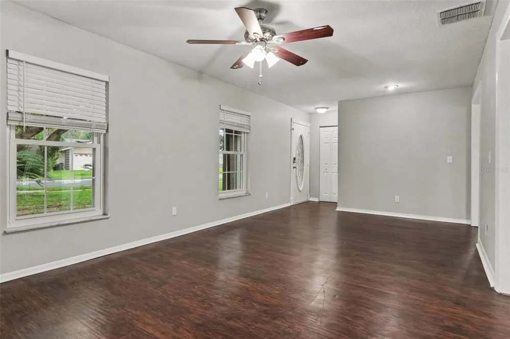 960 APPLE LANE Altamonte Springs, FL 32714