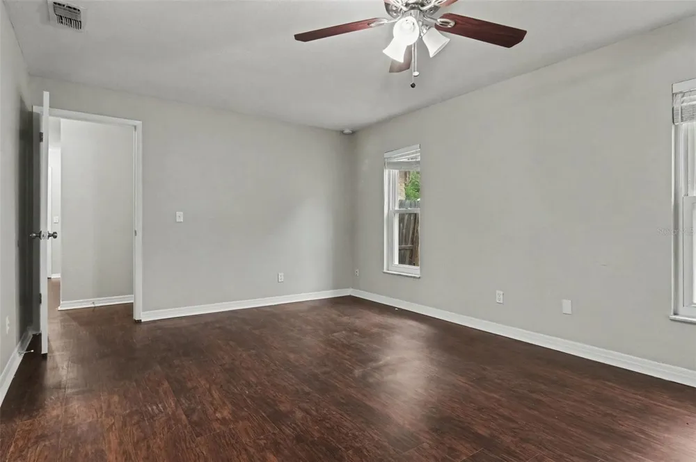 960 APPLE LANE Altamonte Springs, FL 32714