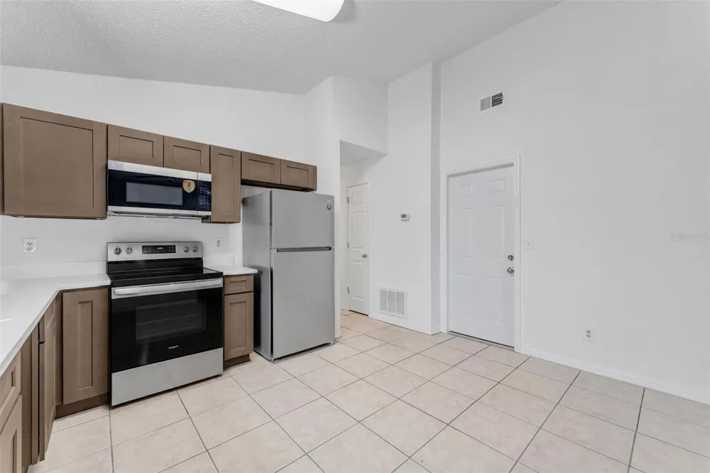 6115 SAND KEY LANE Wesley Chapel, FL 33545