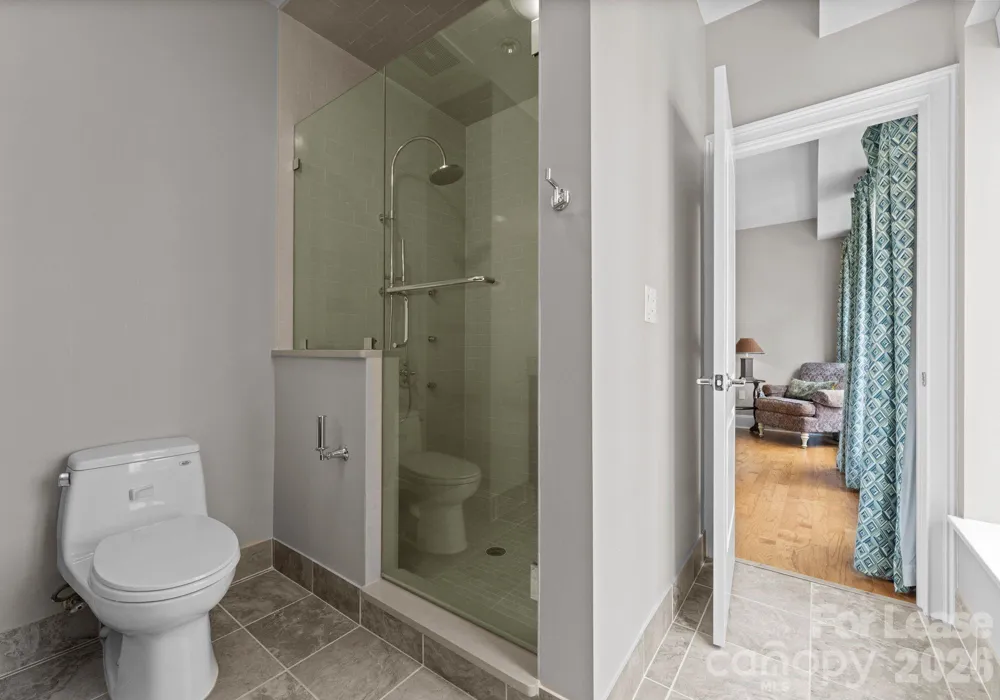 400 Church Street #422 Charlotte, NC 28202