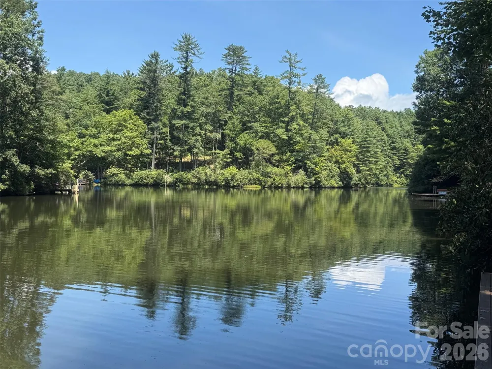 130 Cherokee Circle Lake Toxaway, NC 28747