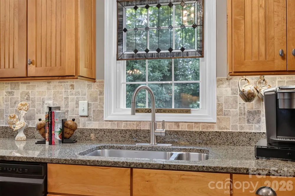 130 Cherokee Circle Lake Toxaway, NC 28747