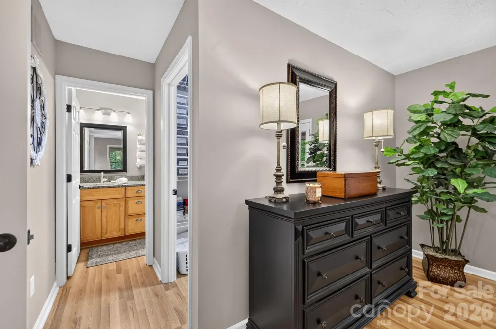 130 Cherokee Circle Lake Toxaway, NC 28747