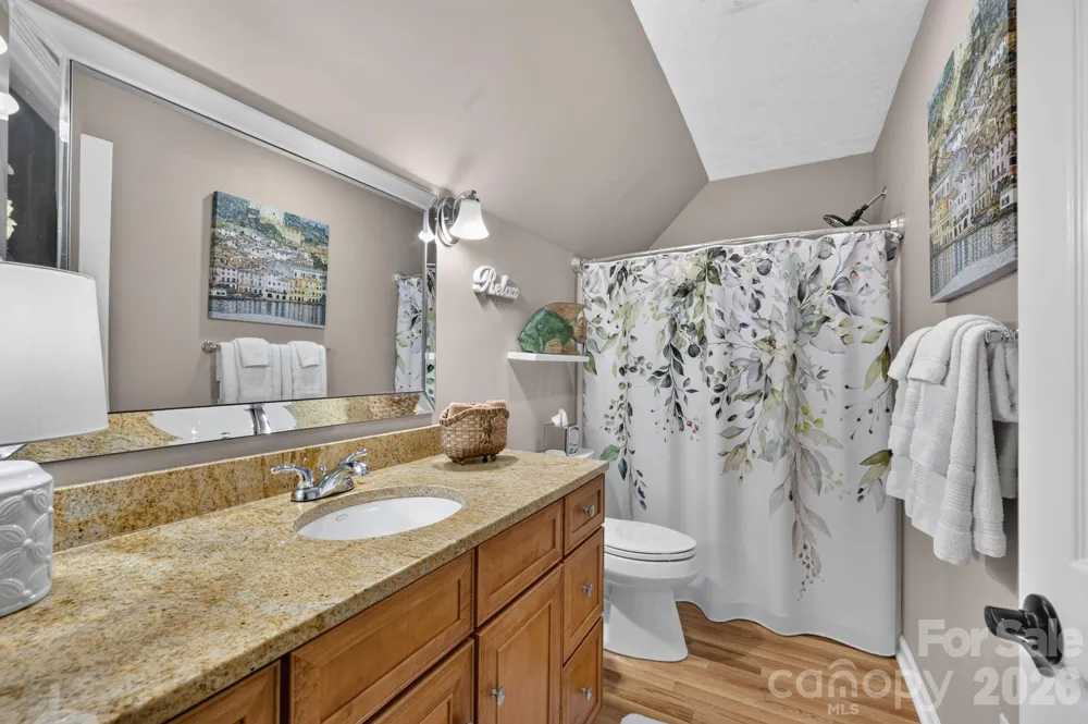 130 Cherokee Circle Lake Toxaway, NC 28747