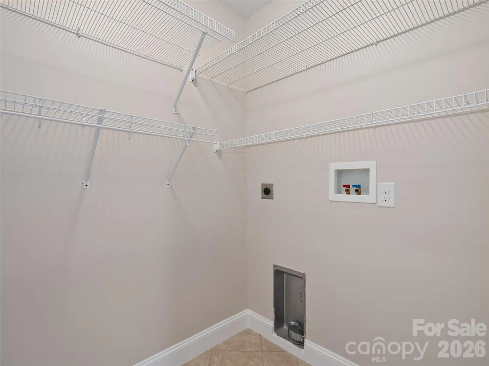 11 Tahchee Trail Fletcher, NC 28732