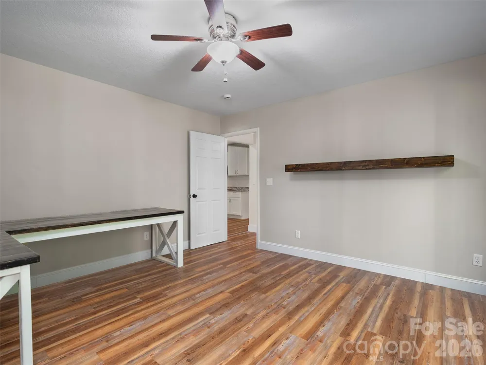 11 Tahchee Trail Fletcher, NC 28732