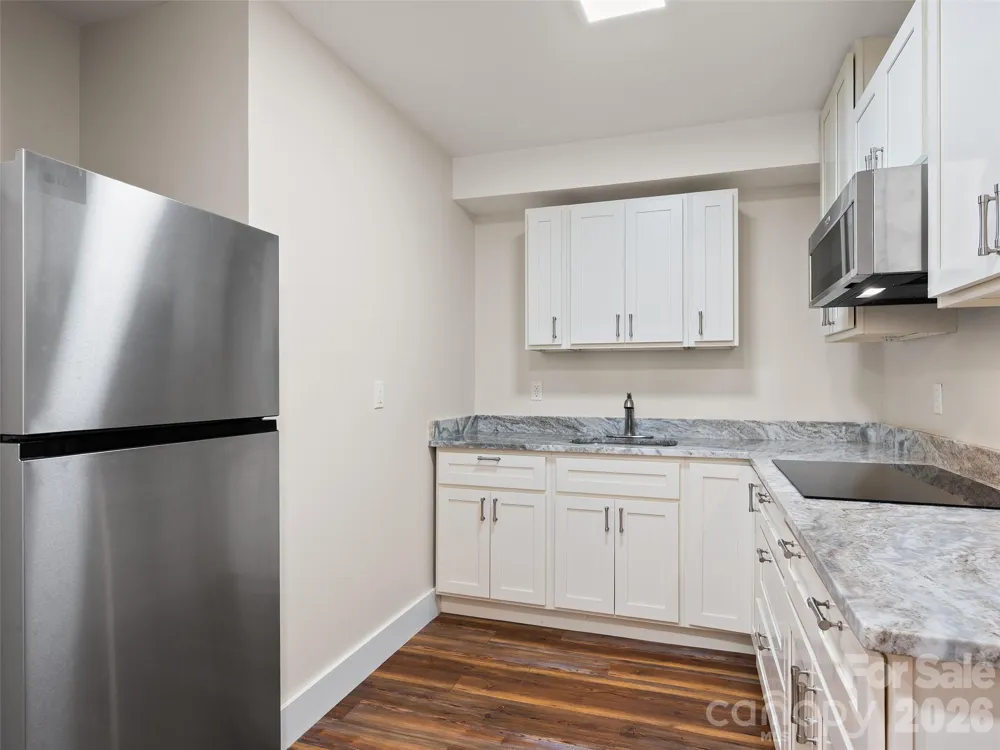 11 Tahchee Trail Fletcher, NC 28732