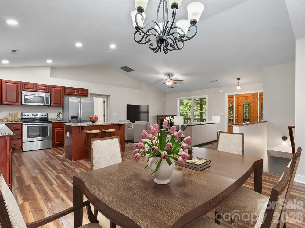 11 Tahchee Trail Fletcher, NC 28732