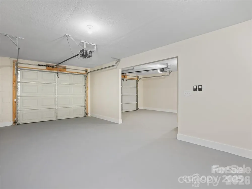 11 Tahchee Trail Fletcher, NC 28732