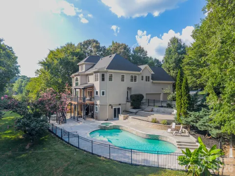 2006 Sandy Pond Lane