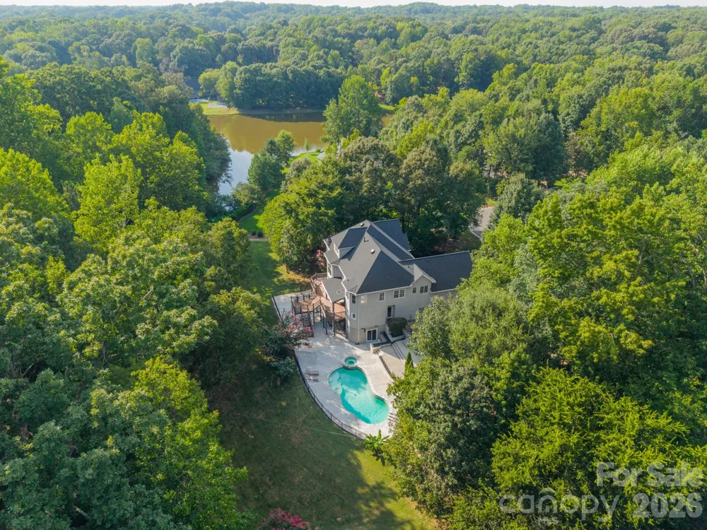 2006 Sandy Pond Lane Waxhaw, NC 28173