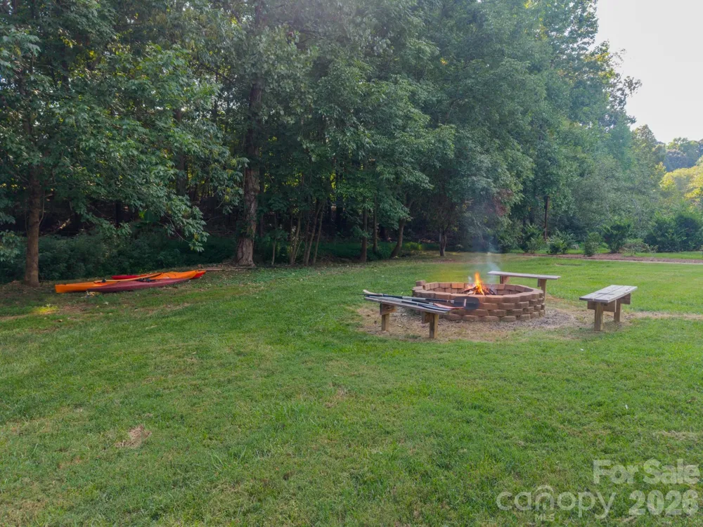 2006 Sandy Pond Lane Waxhaw, NC 28173