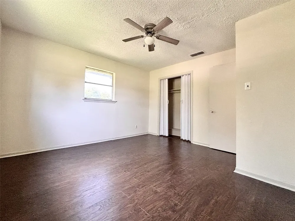 209 Prairie Avenue Rogers, TX 76569