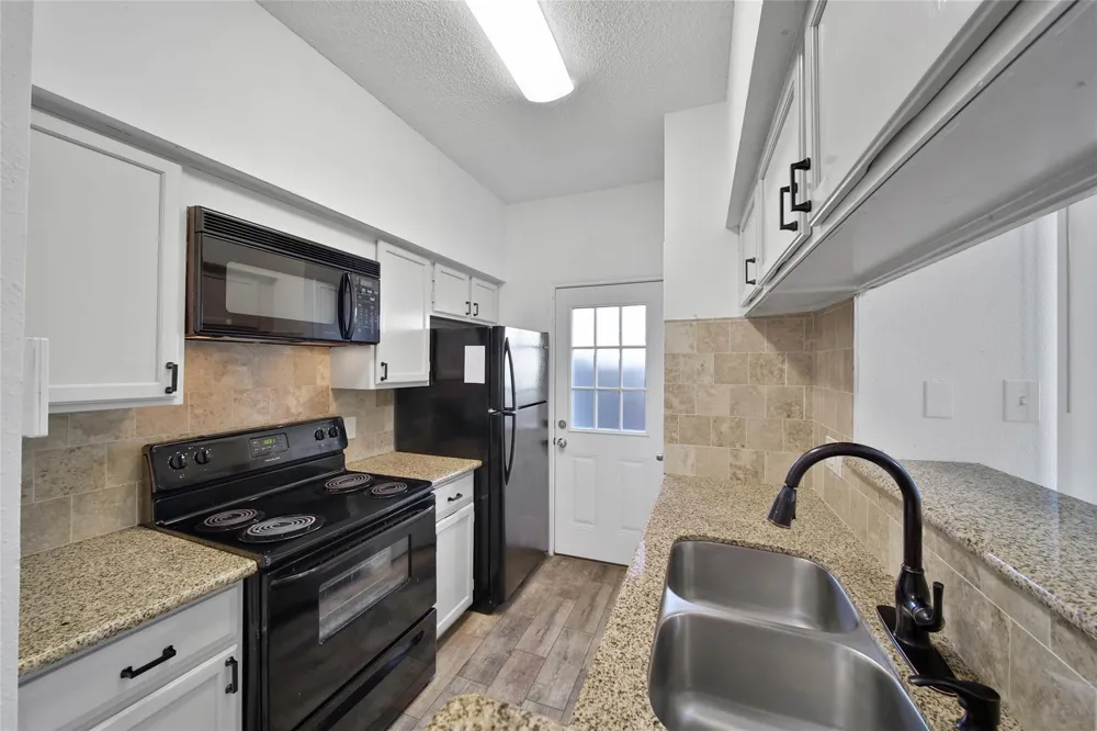 3600 Jeanetta Street #604 Houston, TX 77063