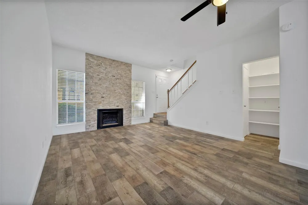 3600 Jeanetta Street #604 Houston, TX 77063