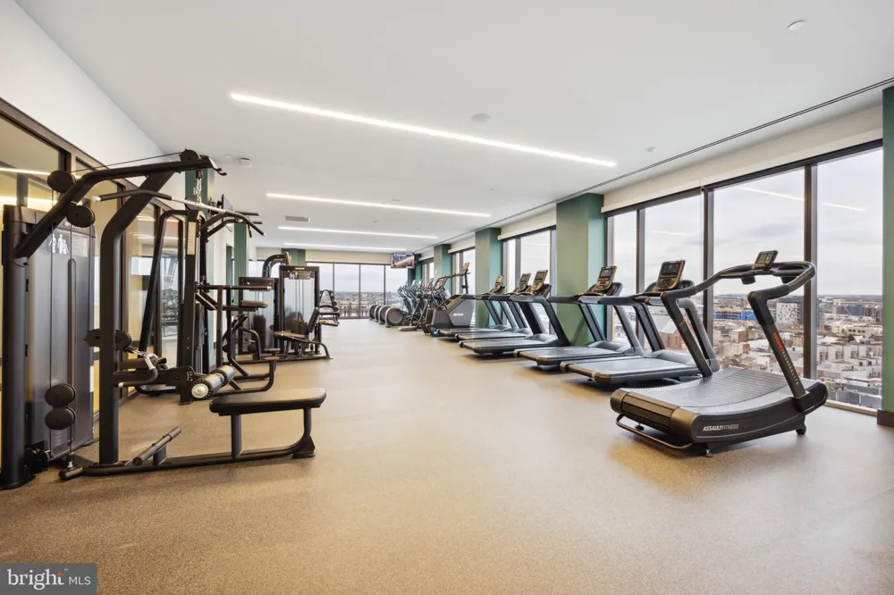 569 N 5TH STREET #203 Philadelphia, PA 19123