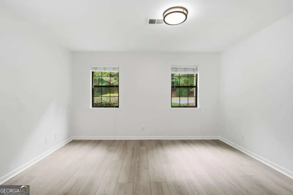 307 Barrington Hills DR Sandy Springs, GA 30350