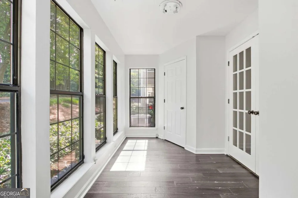 307 Barrington Hills DR Sandy Springs, GA 30350