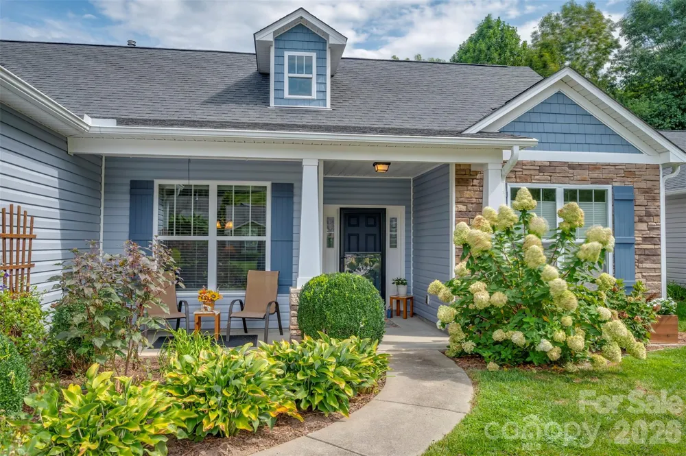 131 Creekwalk Lane Hendersonville, NC 28792