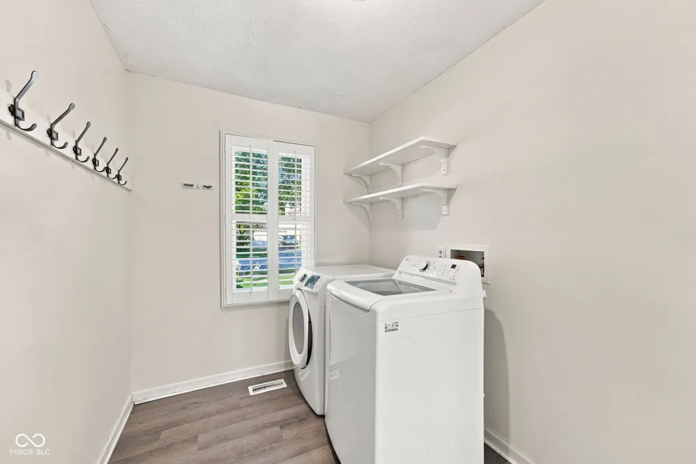 10165 Partridge Carmel, IN 46033
