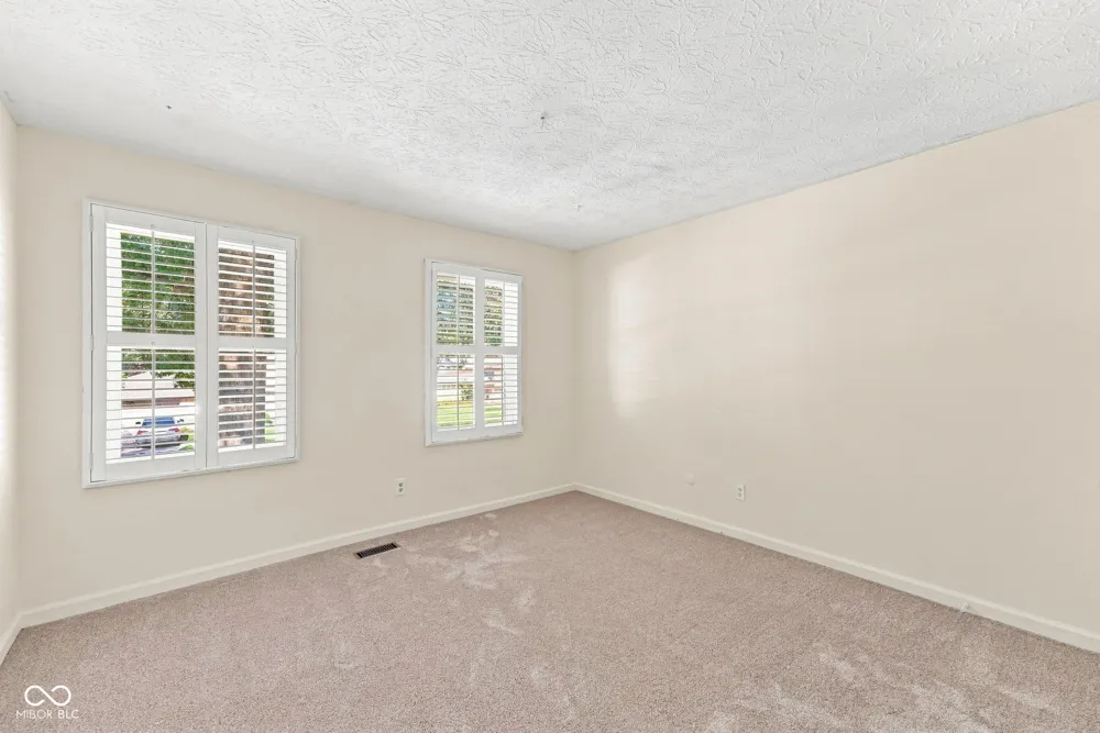 10165 Partridge Carmel, IN 46033